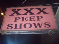 peep-show-flickr-pinkmoose-small