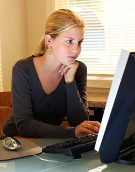 girl_computer girl_computer