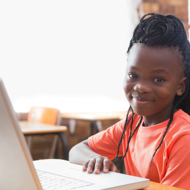 girl on laptop