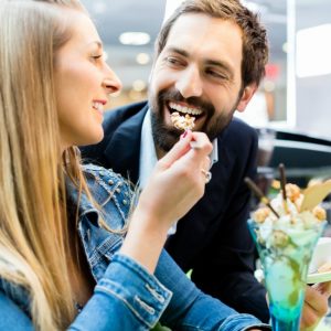 couple eating icecream