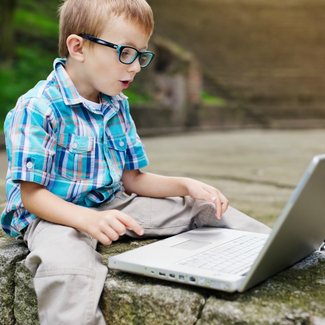 child searching online