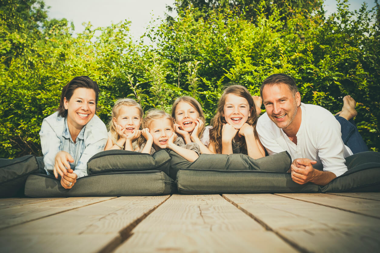 Happy family of six.